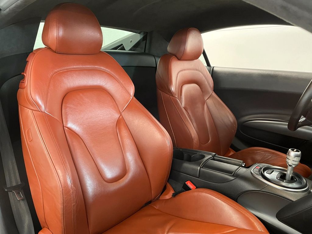 Audi  R8 V10 PLUS - Imagen 6