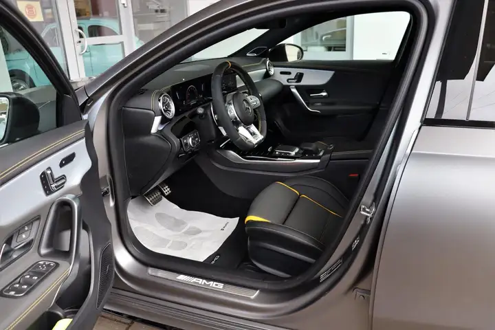 Mercedes Benz A45 S AMG - Imagen 9