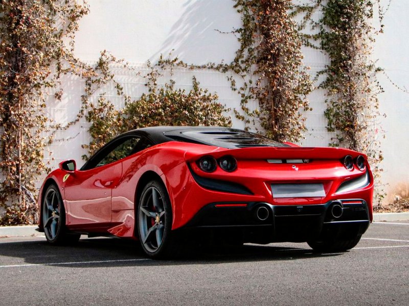 Ferrari F8 Tributo - Imagen 5