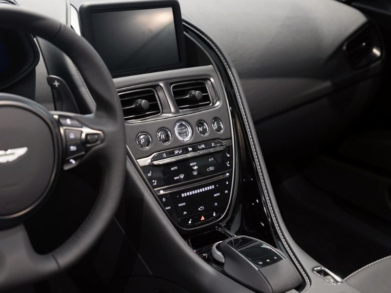 Aston Martin  DB11 Volante - Imagen 6