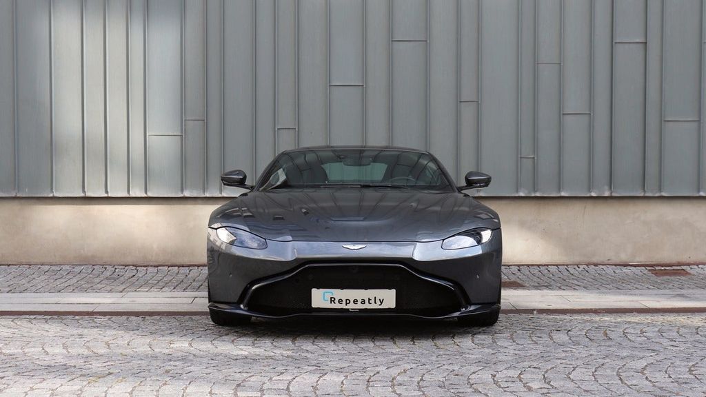 Aston Martin  Ventage