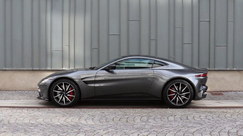 Aston Martin  Ventage - Imagen 2