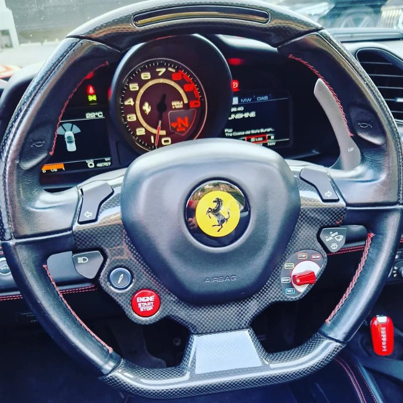 Ferrari 488 Spyder - Imagen 8