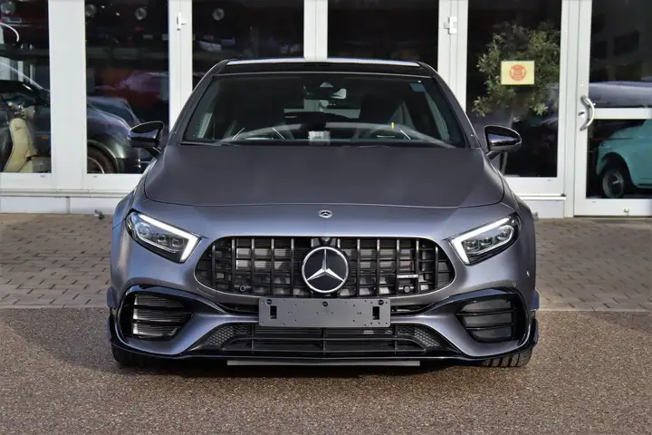 Alquiler Mercedes Benz A45 S AMG