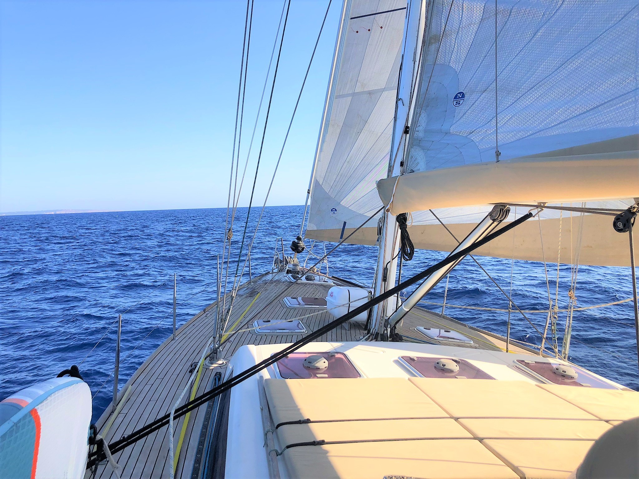 DUFOUR 525 GRAND LARGE - Imagen 2