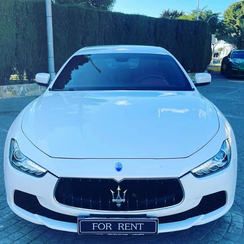 Alquiler Maserati Ghibli