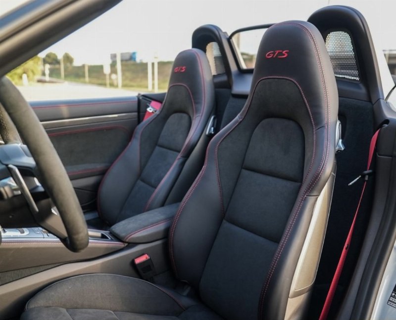 Porsche 718 Boxster GTS 4.0 Blanco - Imagen 4